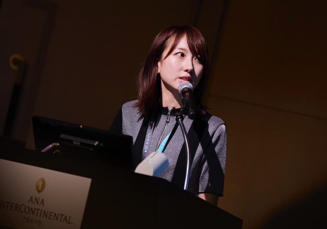 登壇する古山恵理形成外科部長