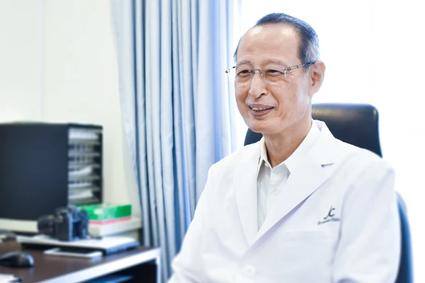 大慈弥医師の診察風景